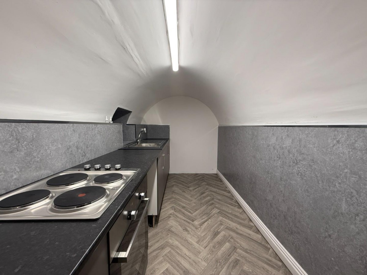 Huddersfield Road, Heckmondwike