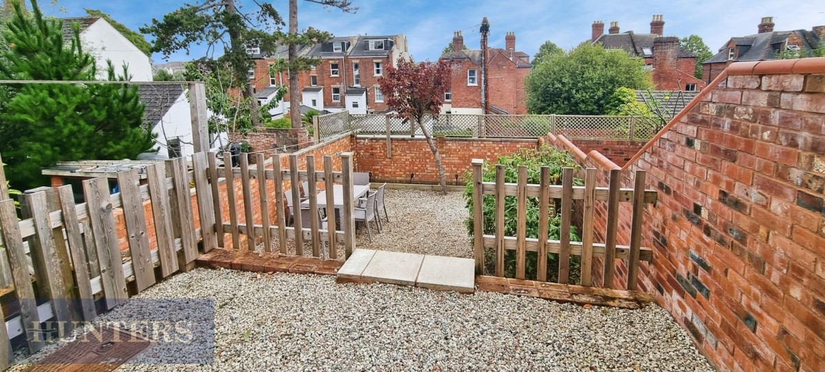 Waverley Avenue, Exeter