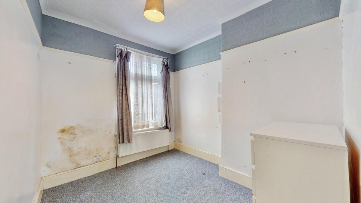 St. Albans Road, Ilford, IG3