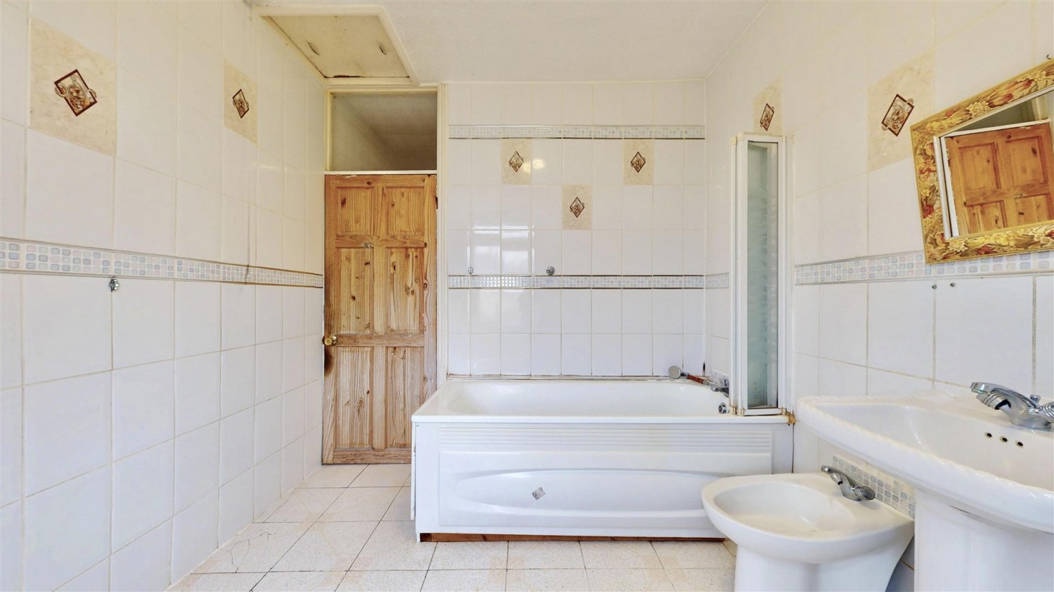 St. Albans Road, Ilford, IG3