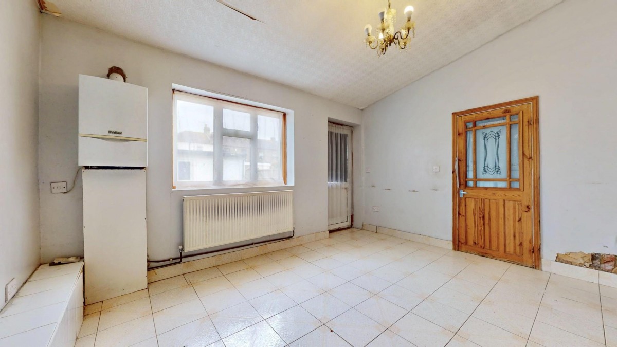 St. Albans Road, Ilford, IG3