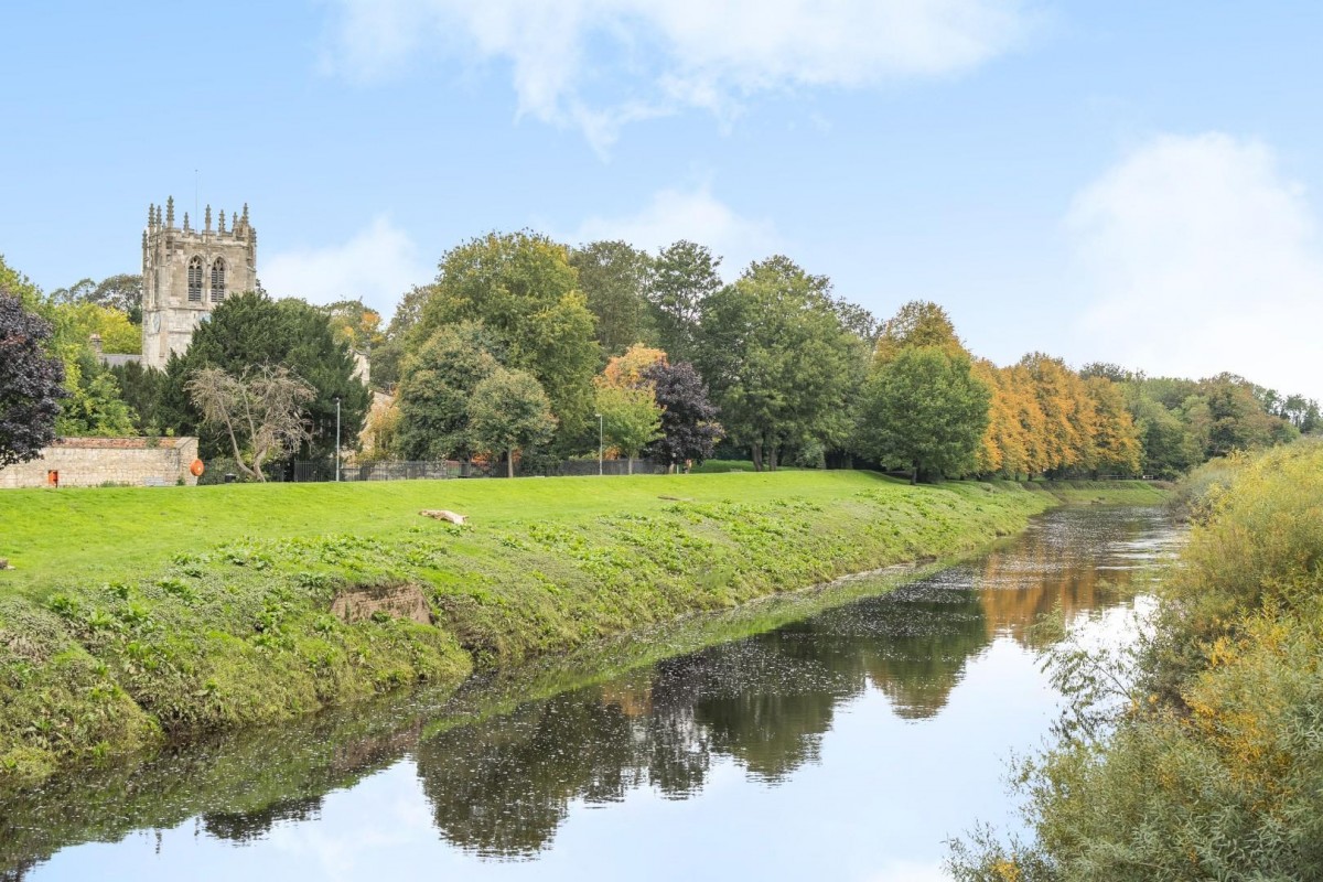 Spring Hill, Tadcaster