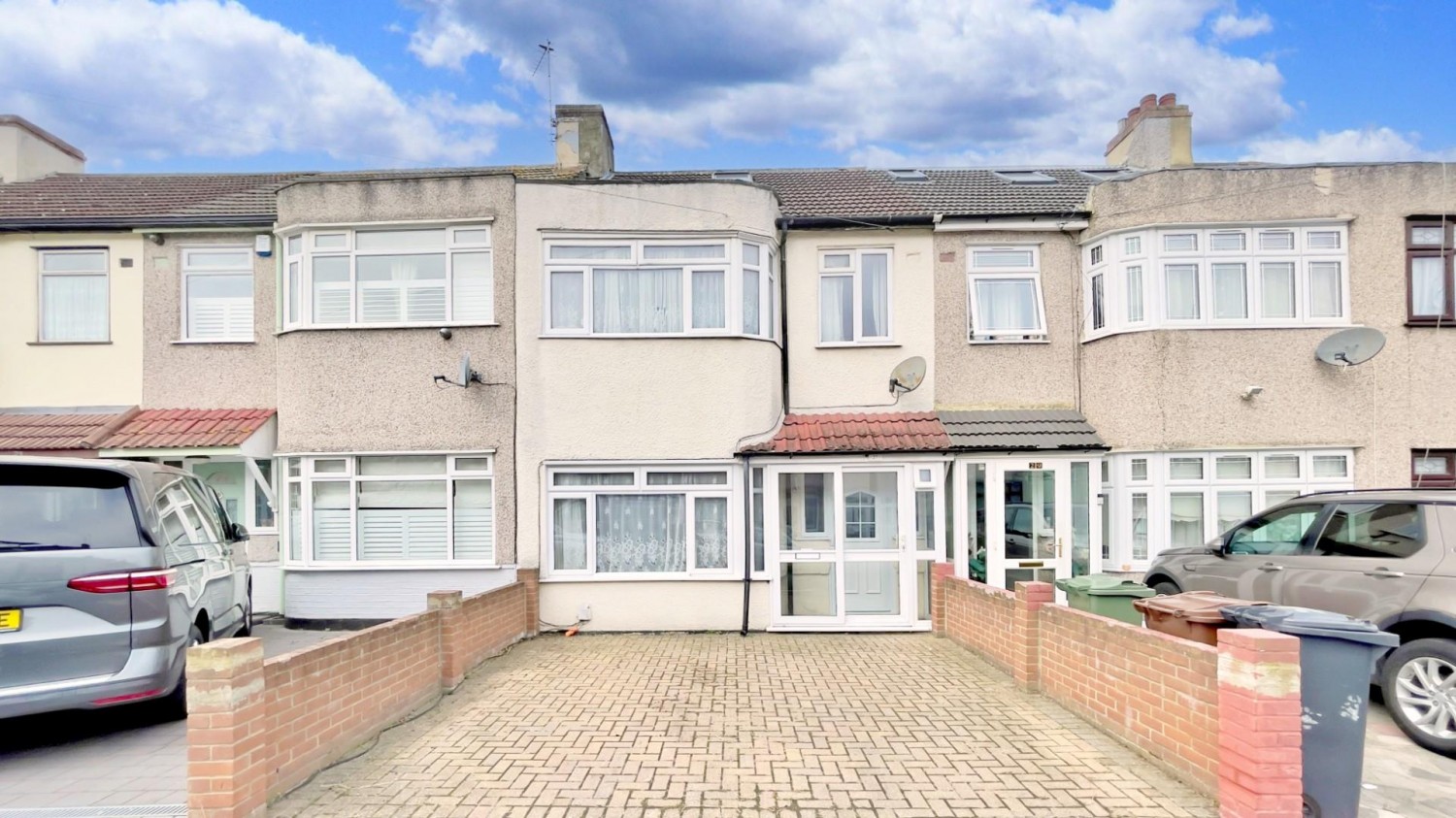 Warley Avenue, Dagenham, RM8