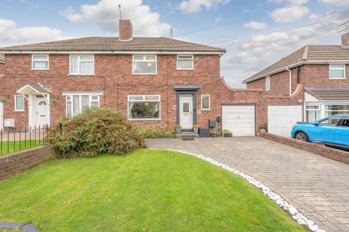 Meres Road, Halesowen, B63 2EW