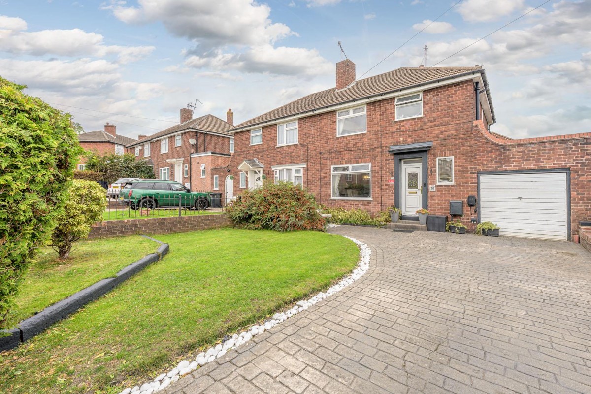 Meres Road, Halesowen, B63 2EW