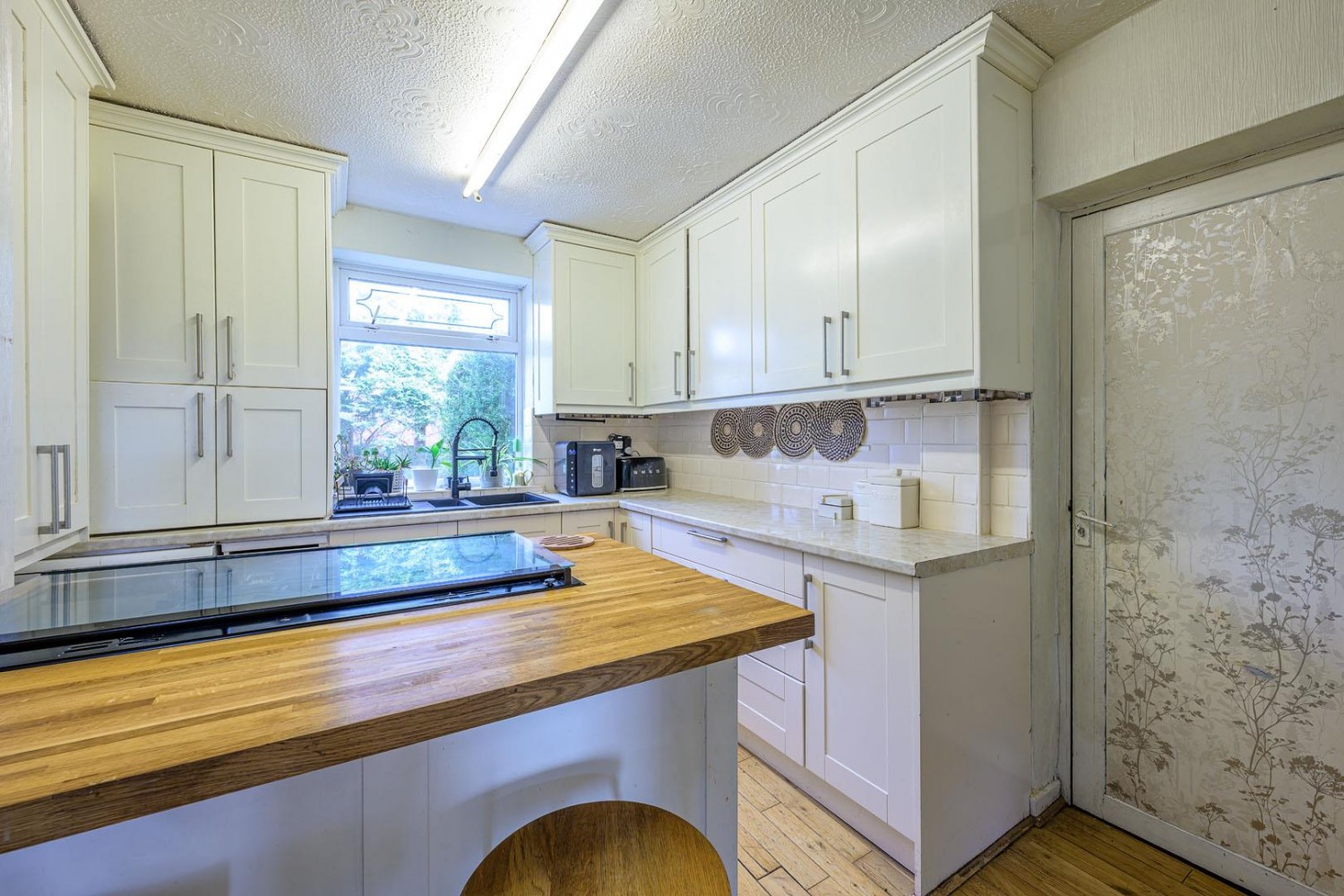 Meres Road, Halesowen, B63 2EW