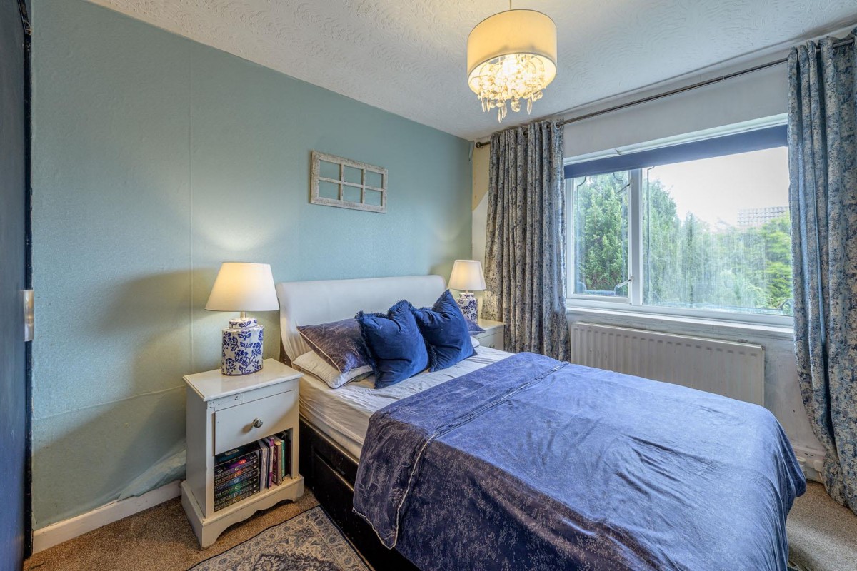 Meres Road, Halesowen, B63 2EW