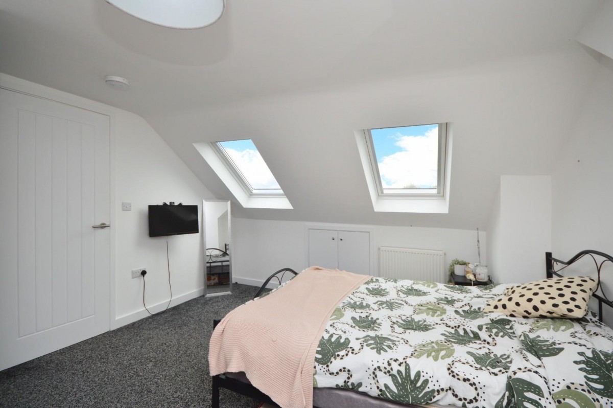 Headley Walk, Bristol, BS13 7NS