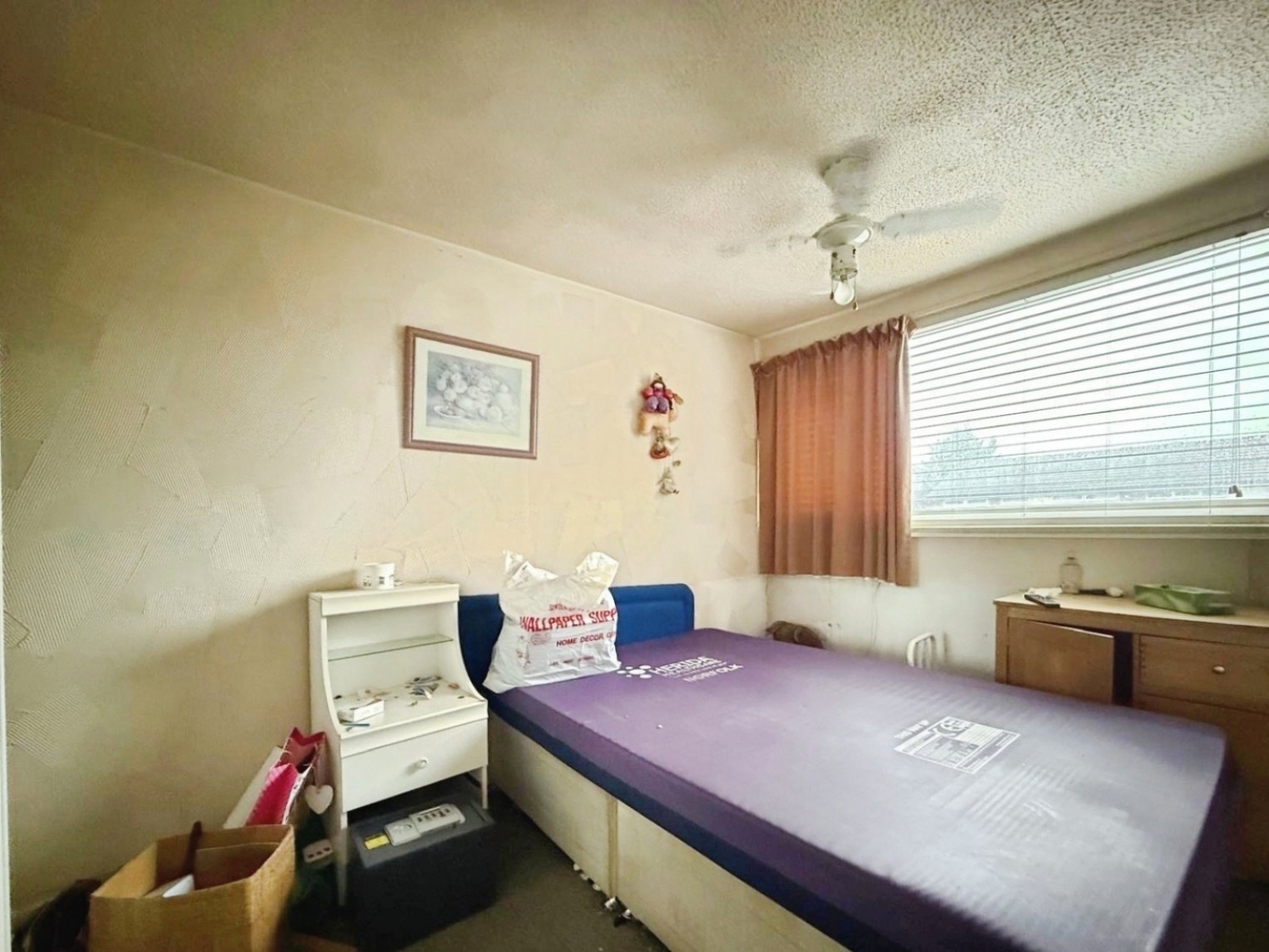 Suffolk Grove, Leigh