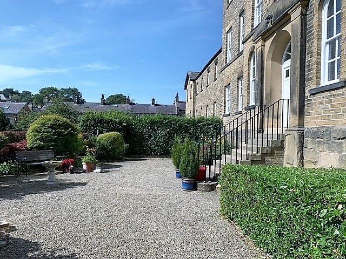 Gainsborough Court, Skipton
