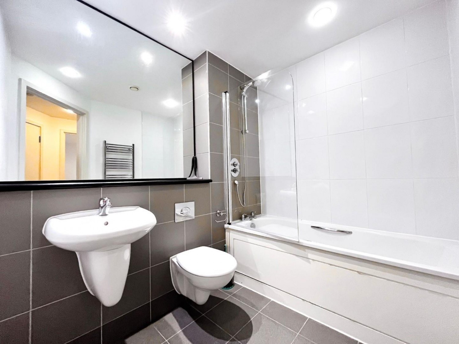 The Gateway North, Leeds