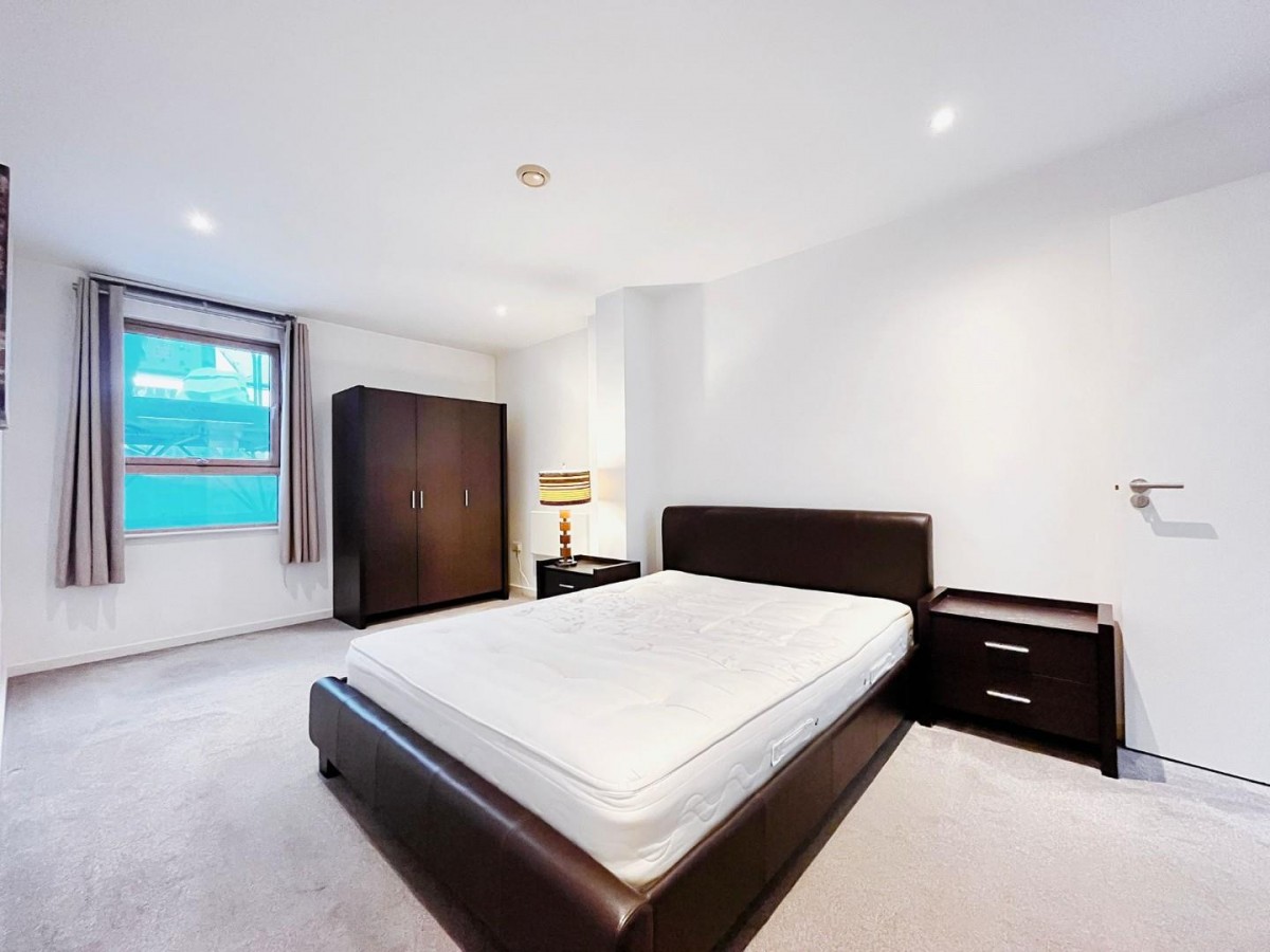 The Gateway North, Leeds