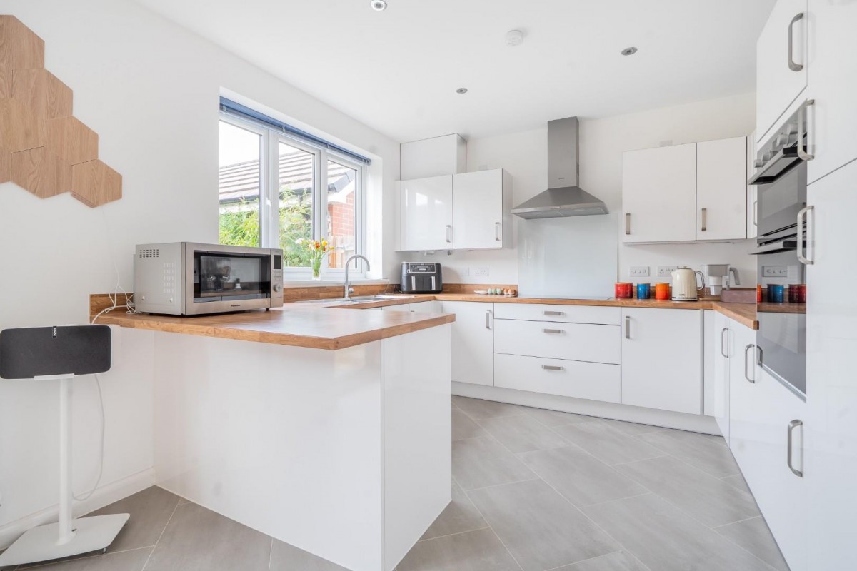 Barley Close, Cam, Gloucestershire