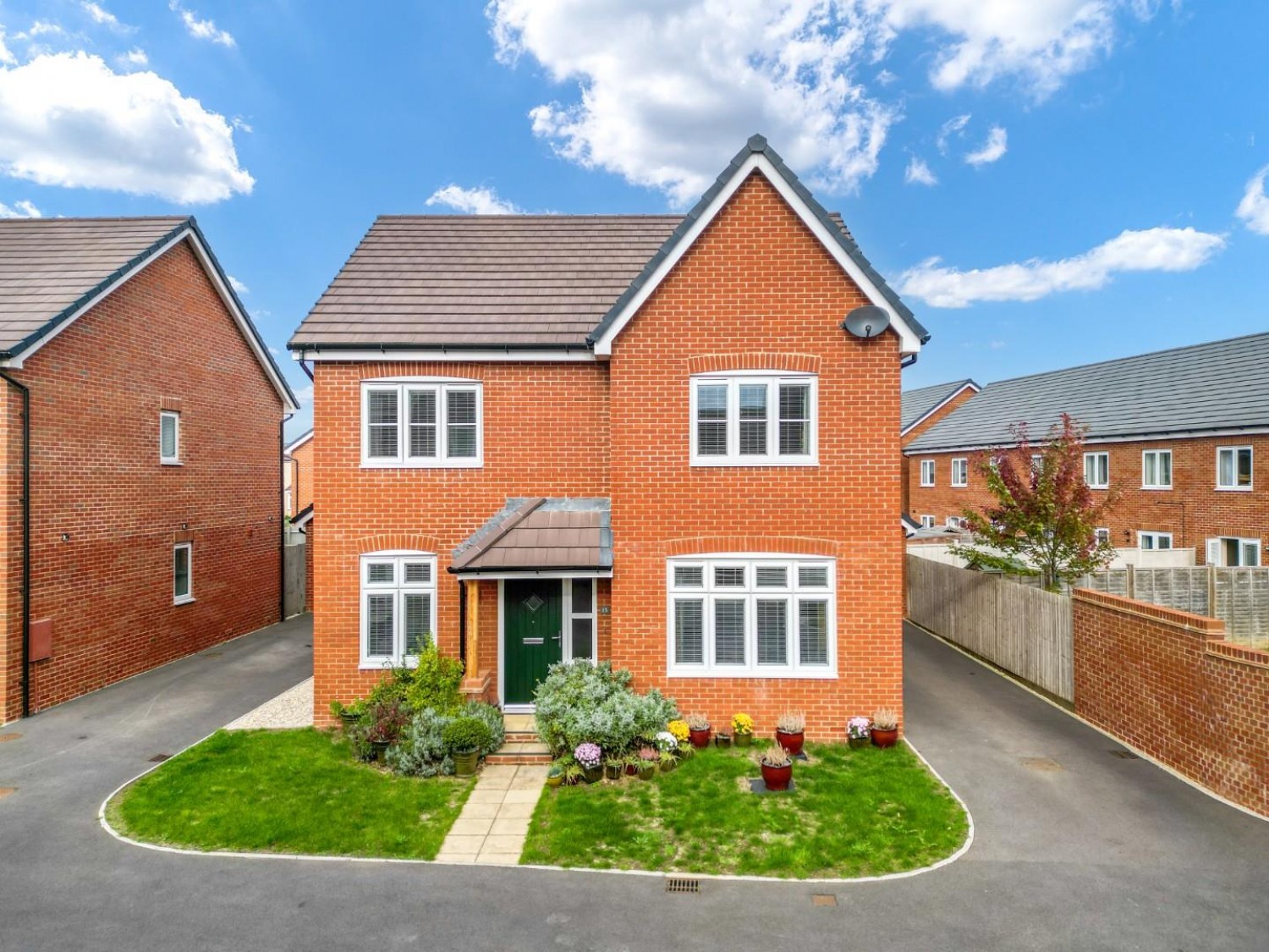 Barley Close, Cam, Gloucestershire