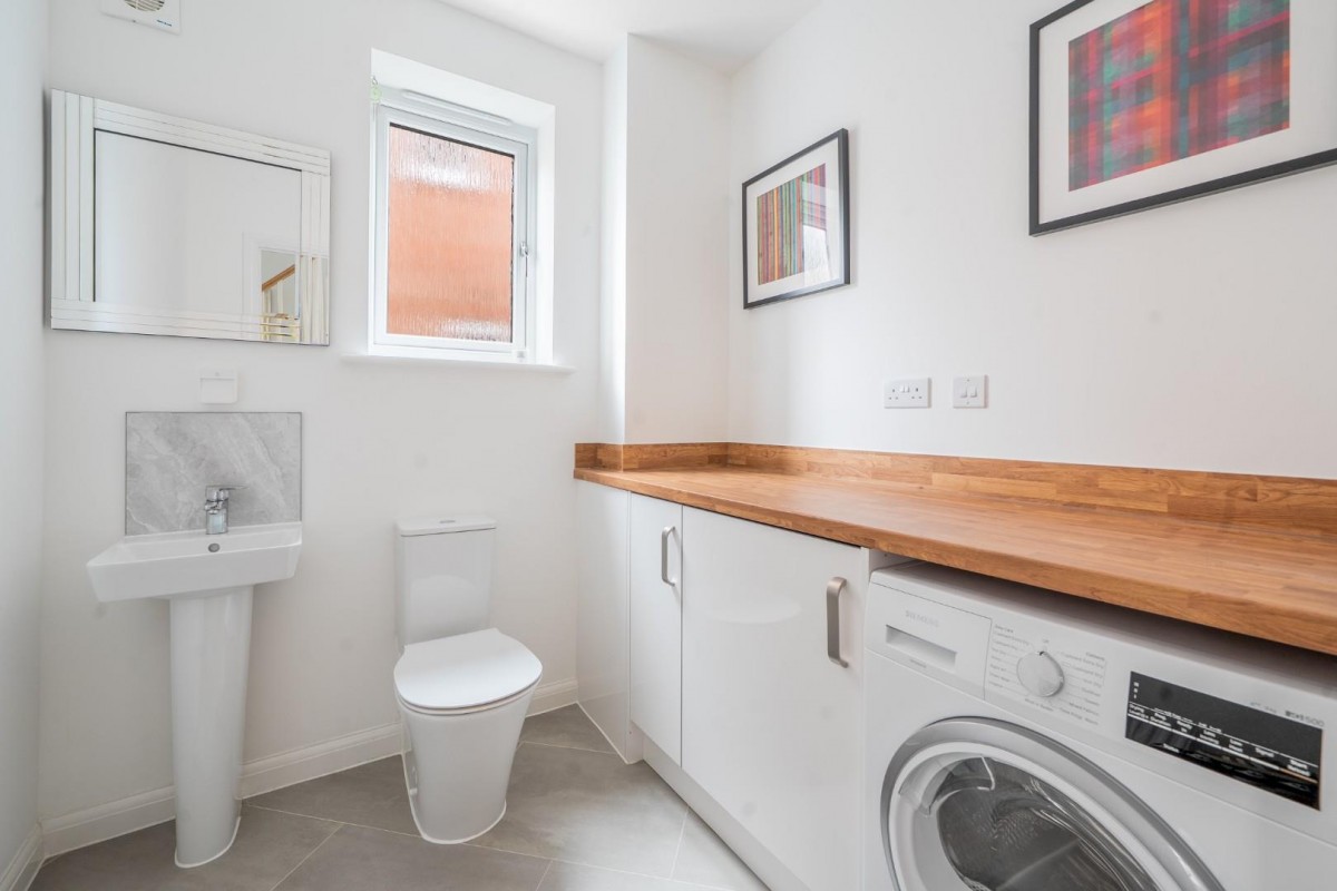 Barley Close, Cam, Gloucestershire