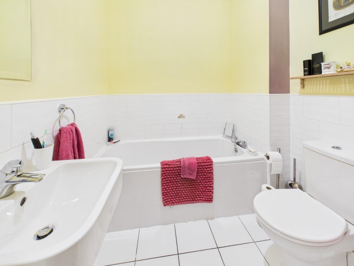 Sycamore Avenue, Bingley