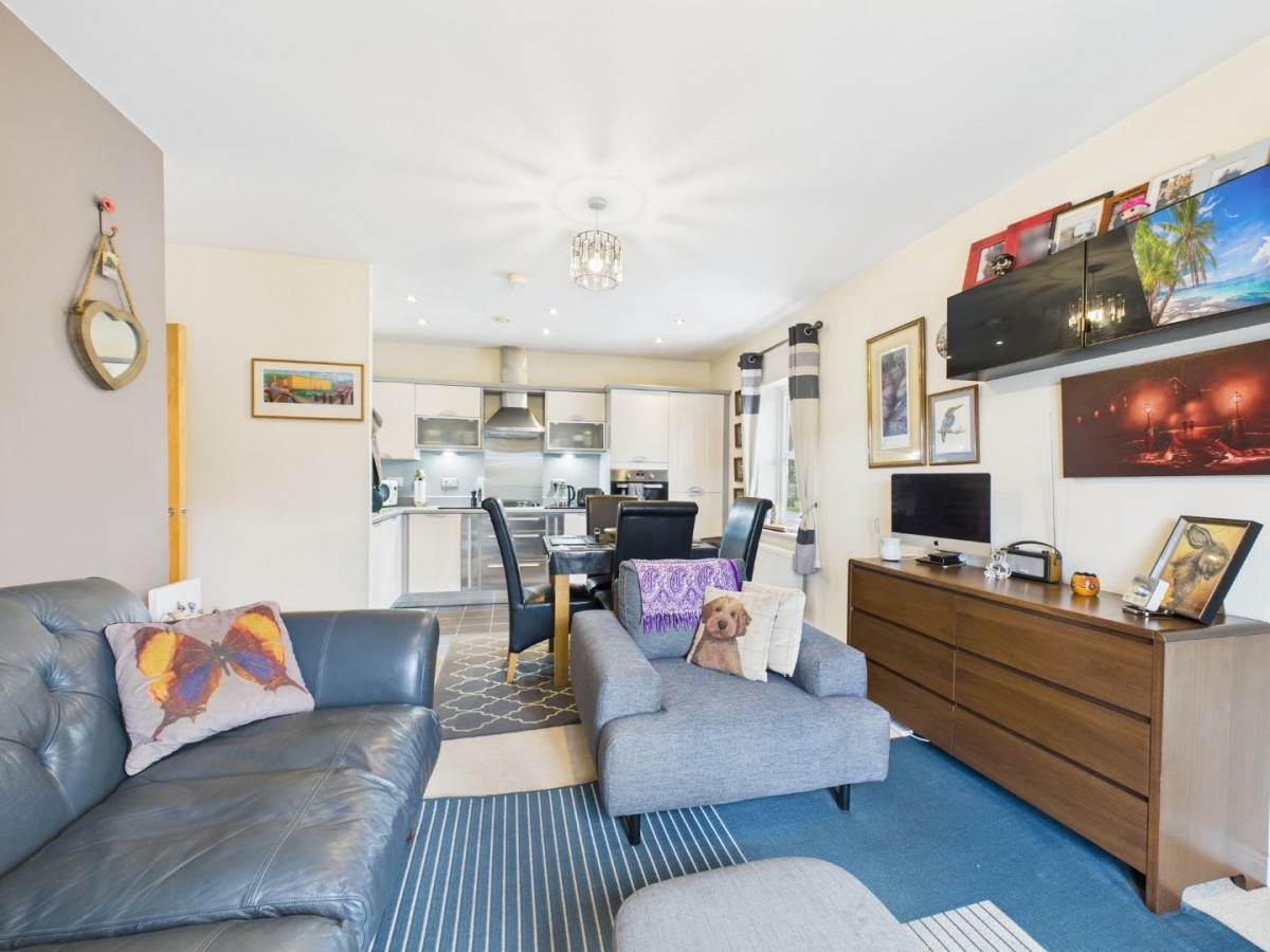 Sycamore Avenue, Bingley