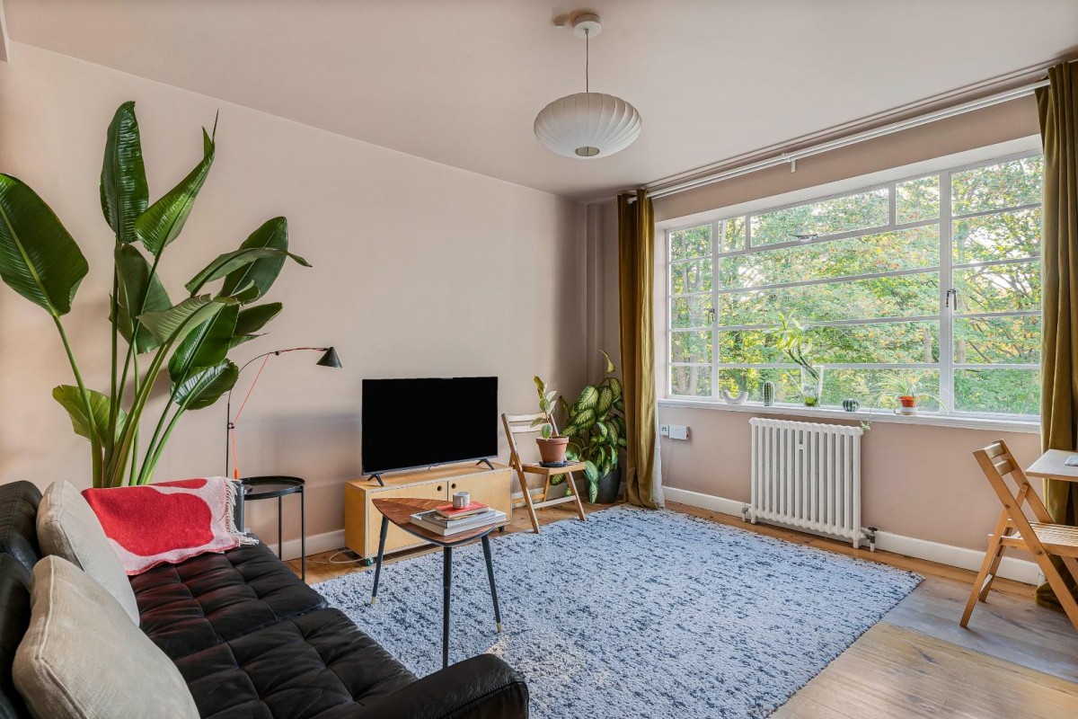 Taymount Grange, Taymount Rise