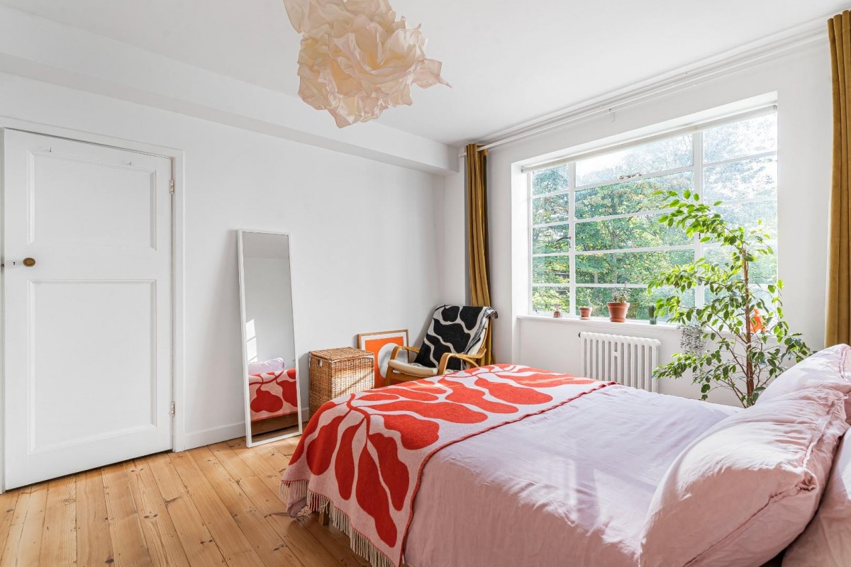 Taymount Grange, Taymount Rise