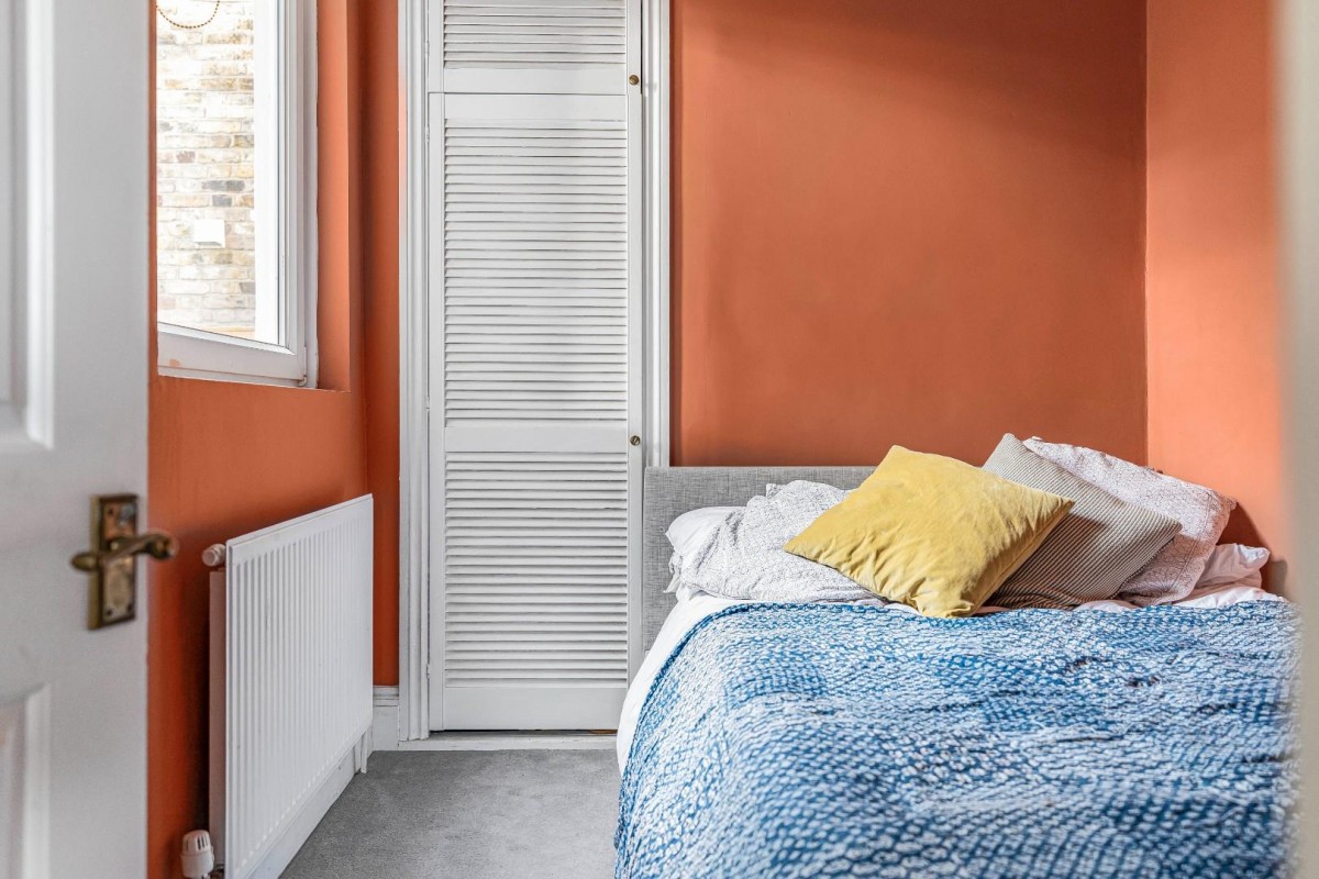 46 Montem Road, London