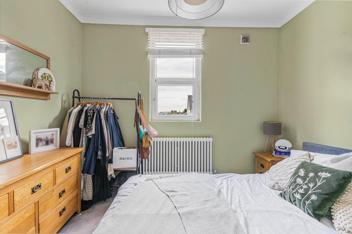 46 Montem Road, London