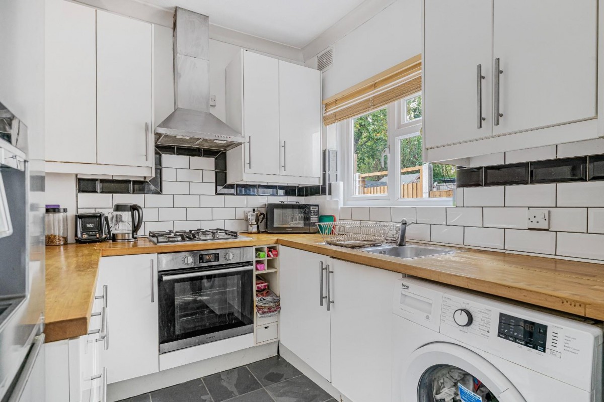 46 Montem Road, London