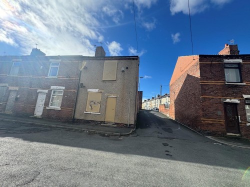 Seventh Street, Horden