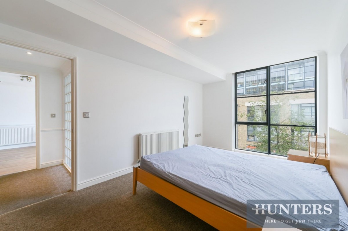 Ferry Lane, Brentford