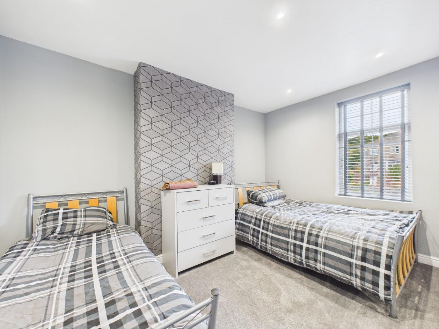 Redburn Road, Shipley