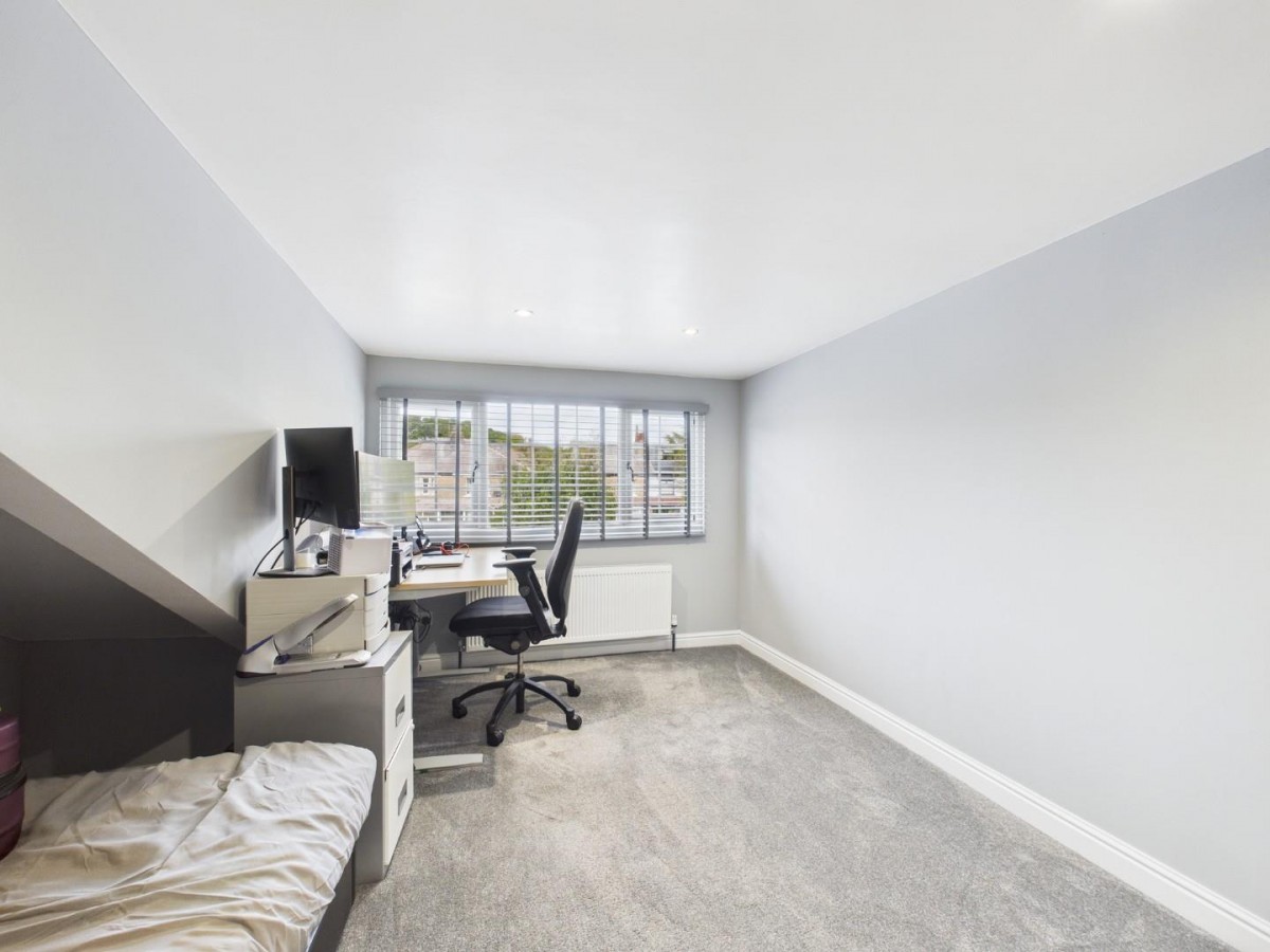 Redburn Road, Shipley