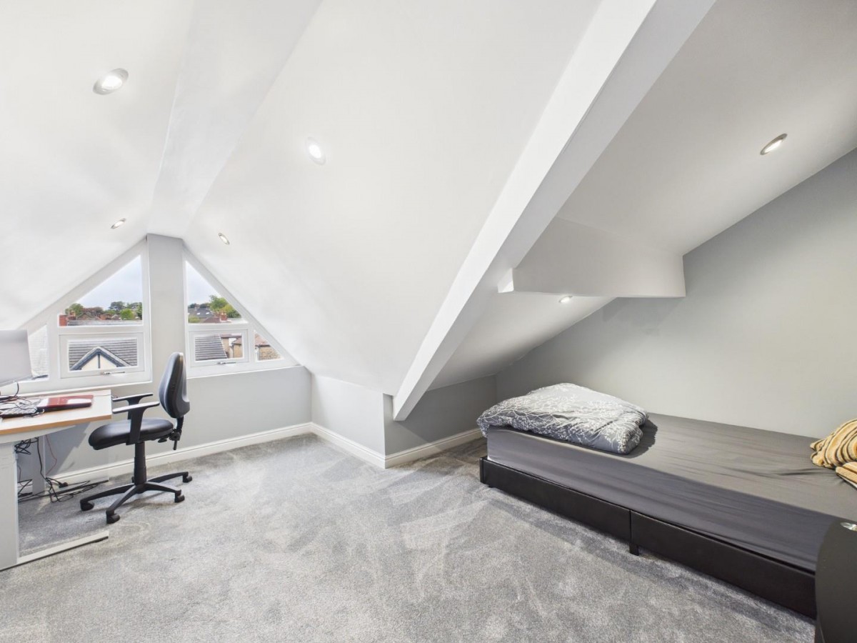 Redburn Road, Shipley