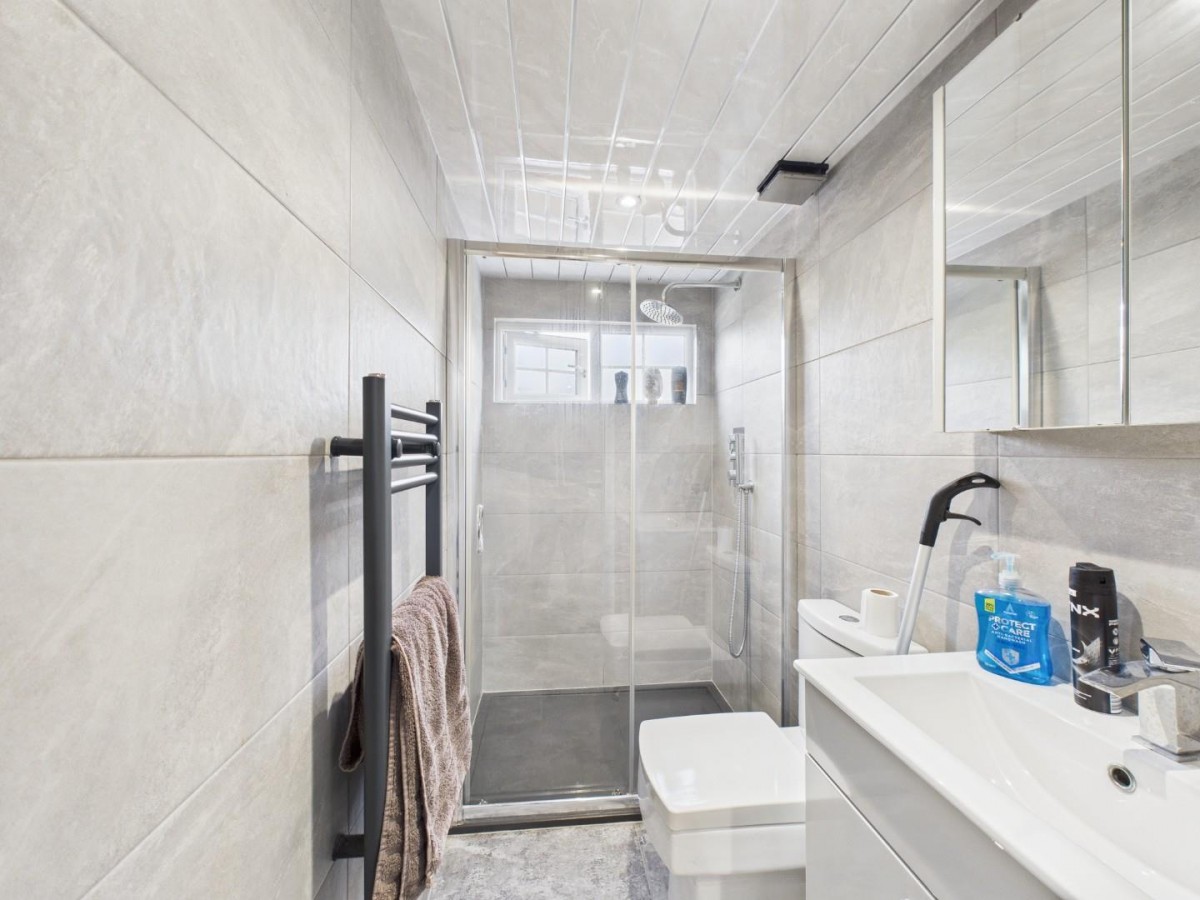 Redburn Road, Shipley