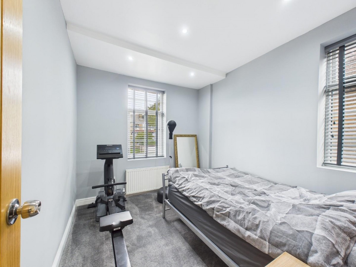 Redburn Road, Shipley