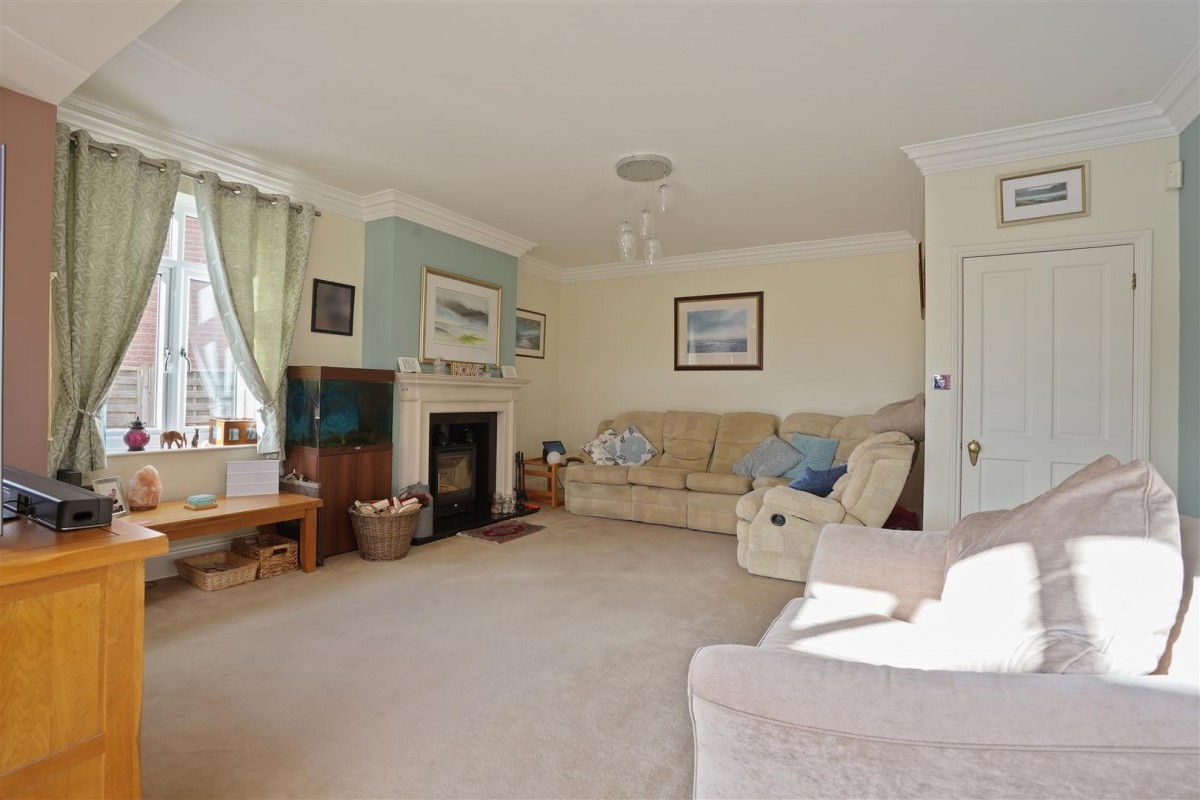 Mellington Close, Norton, Sheffield, S8 8JZ