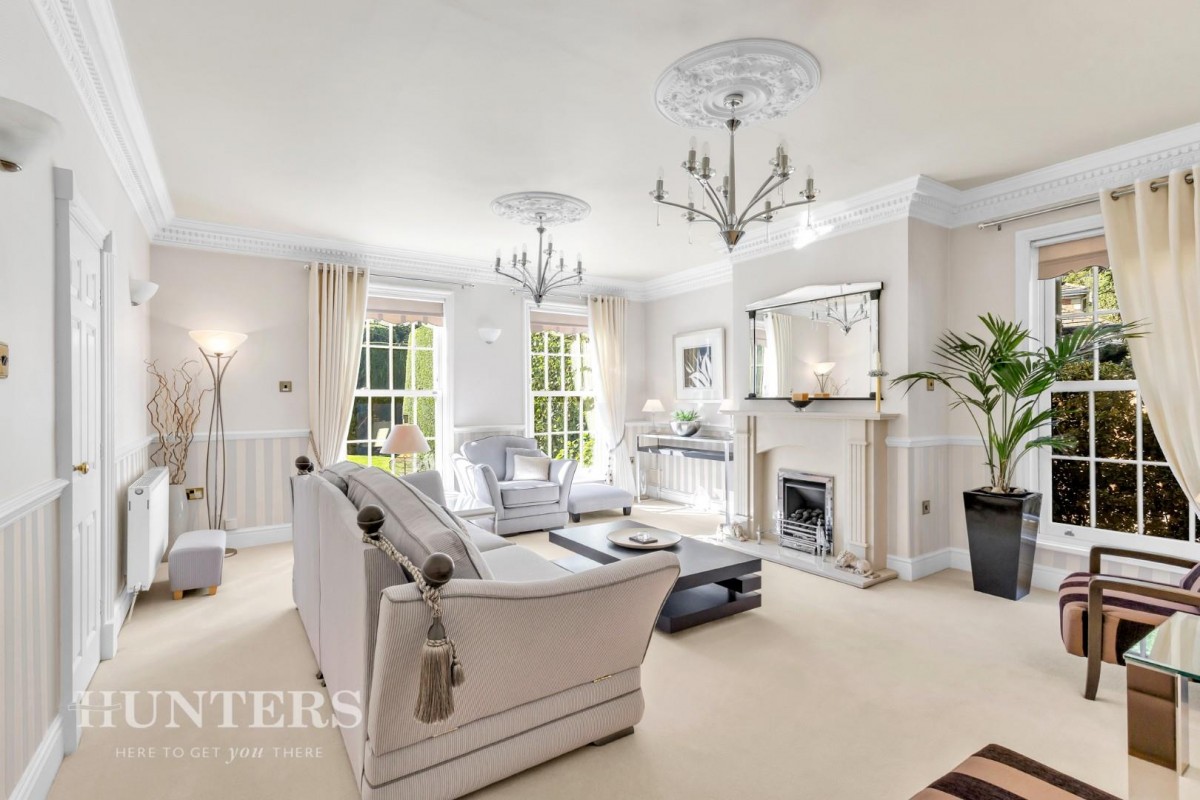 Carriage Drive Littleborough, OL15 9LE