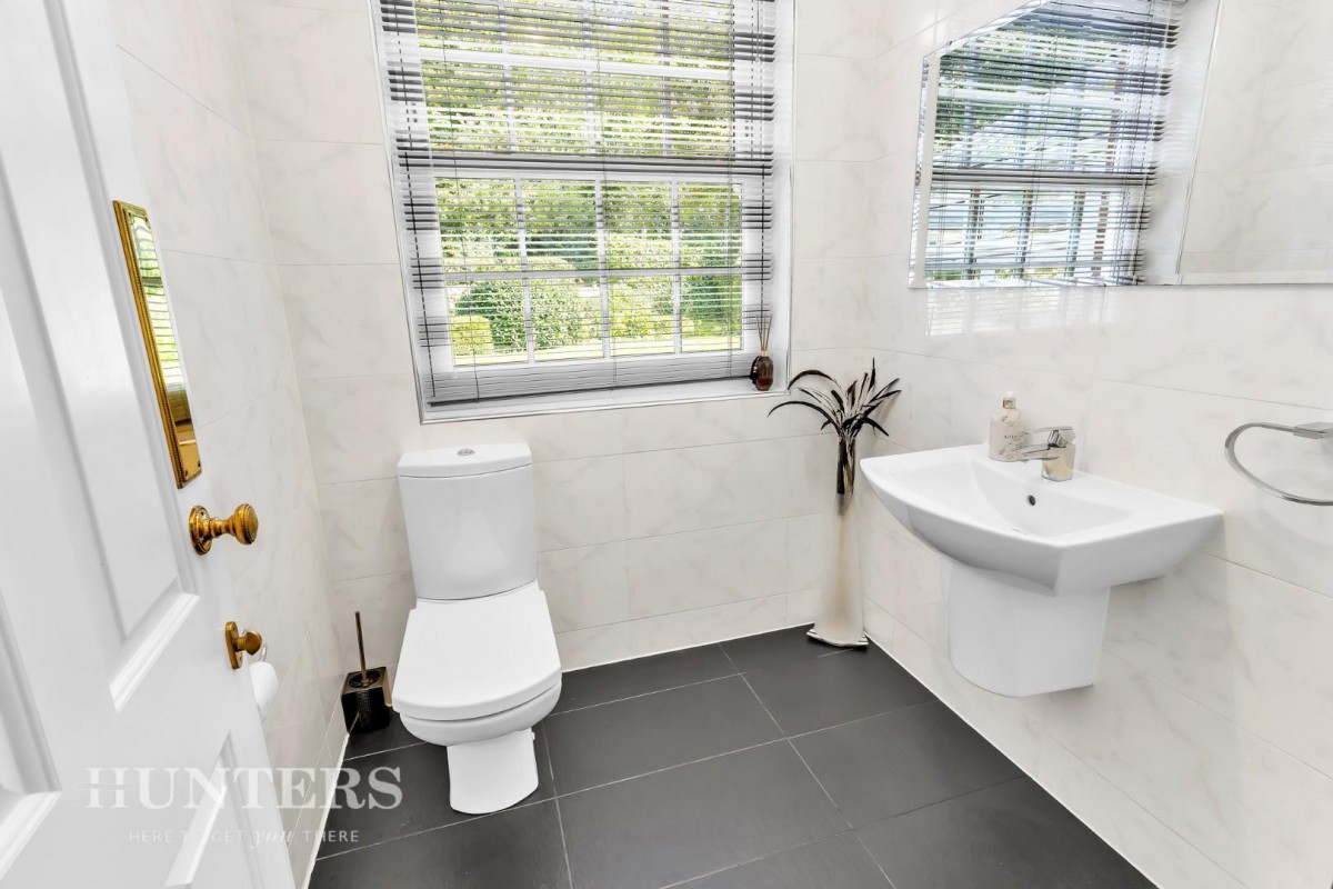 Carriage Drive Littleborough, OL15 9LE