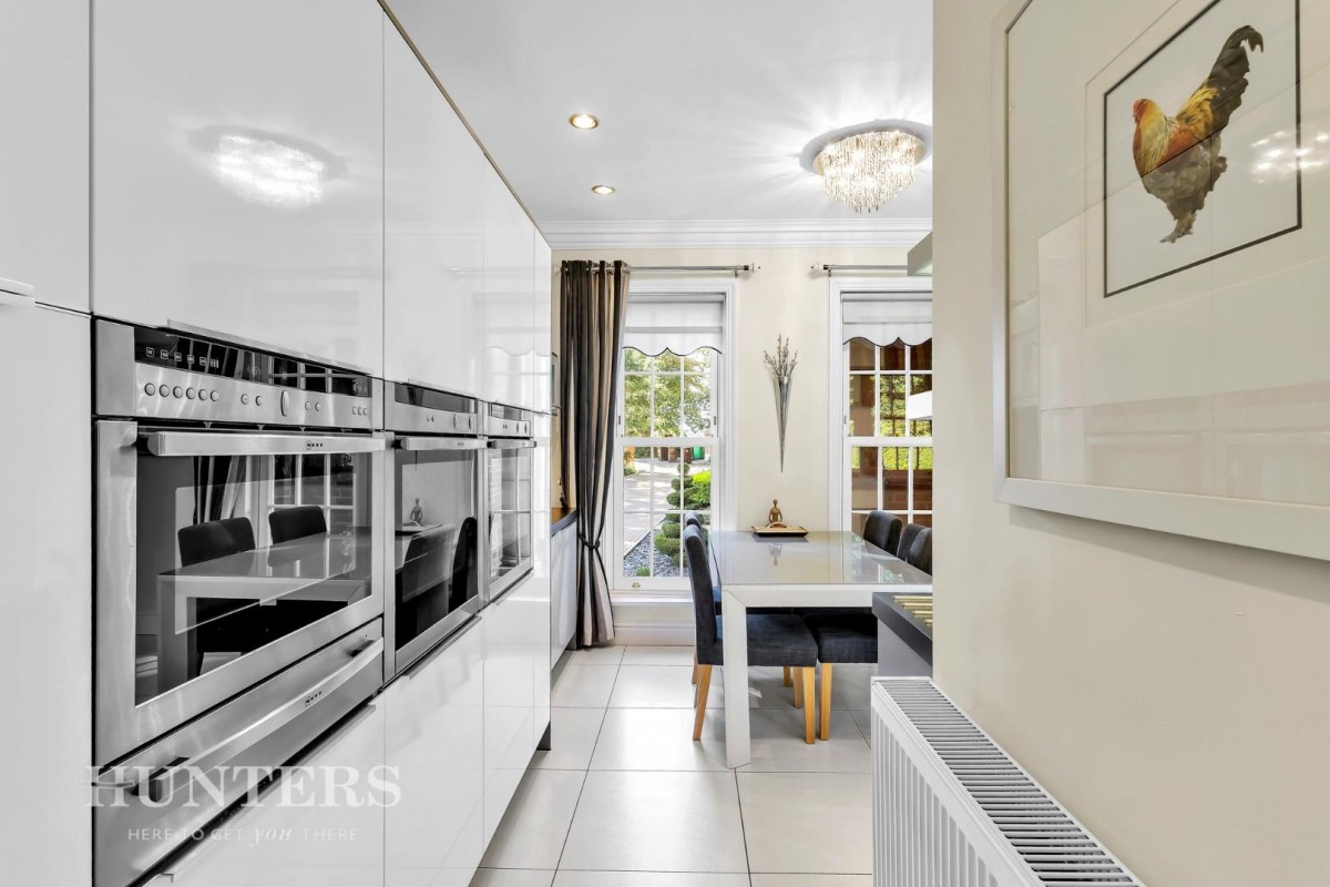 Carriage Drive Littleborough, OL15 9LE