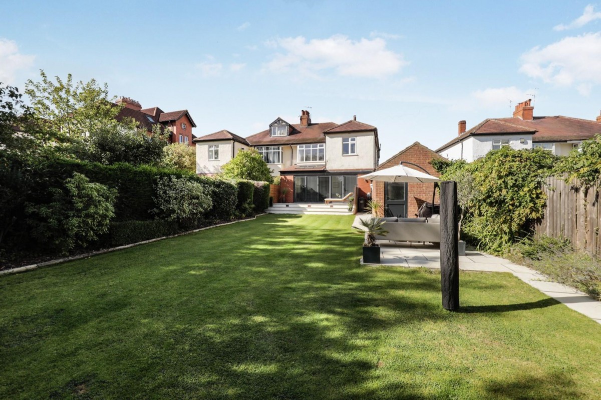 Tewit Well Road, Harrogate