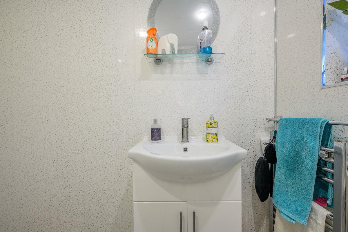 Kenilworth Close, Wordsley, DY8 5HW