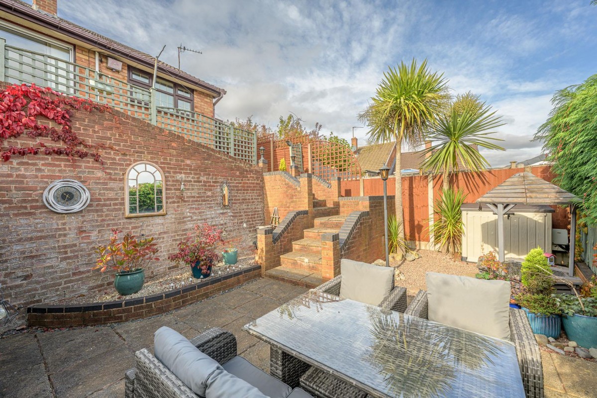 Kenilworth Close, Wordsley, DY8 5HW