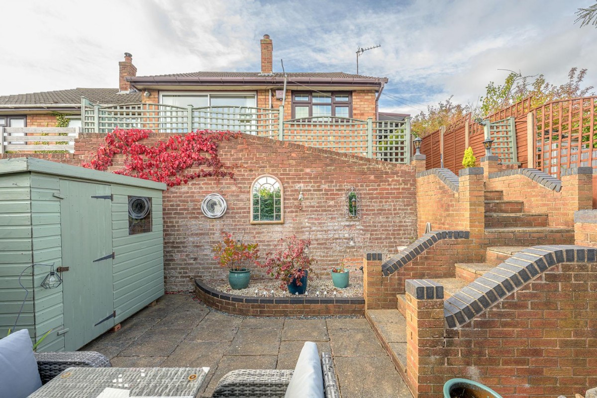 Kenilworth Close, Wordsley, DY8 5HW