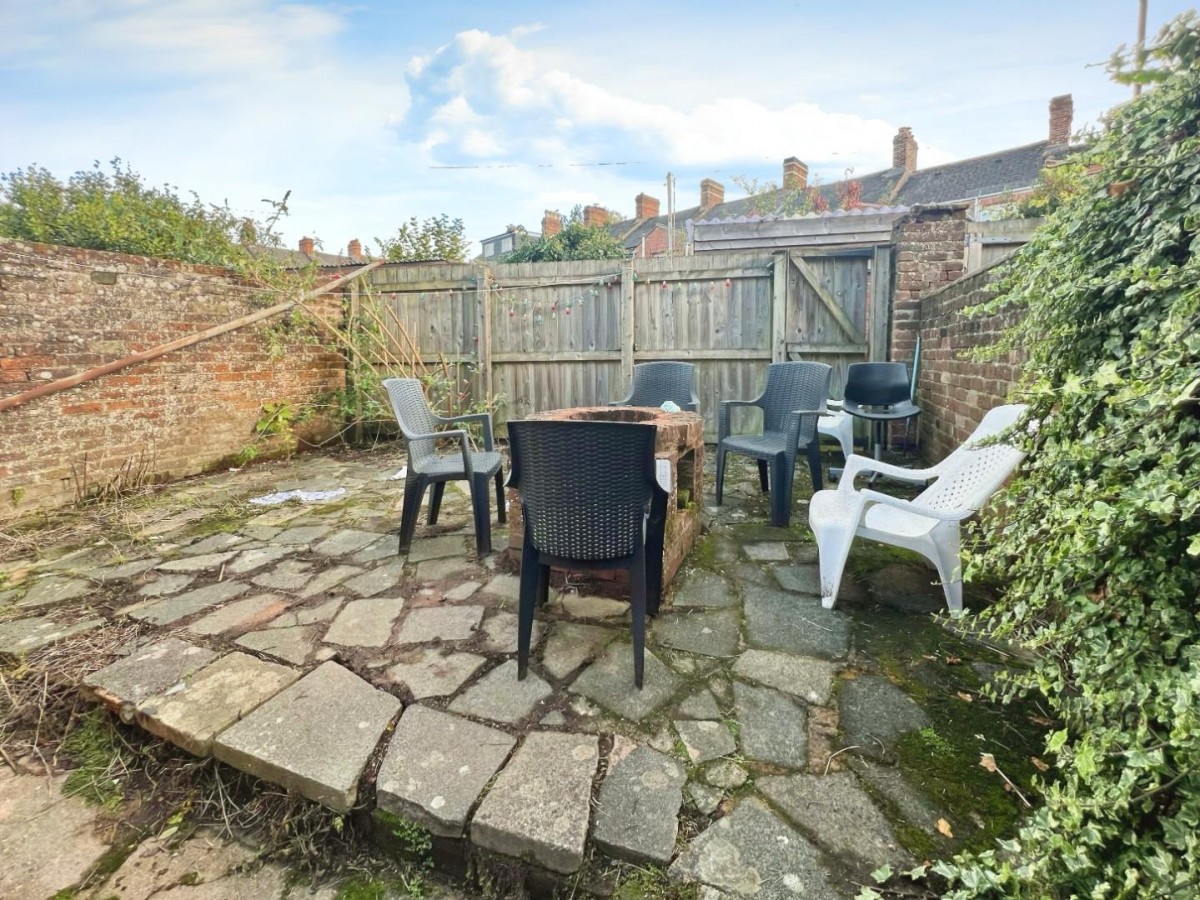 Old Tiverton Road, Exeter, EX4 6LD
