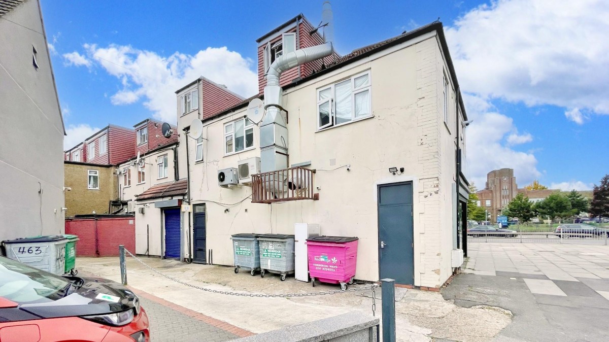 Eastern Avenue, Ilford, IG2