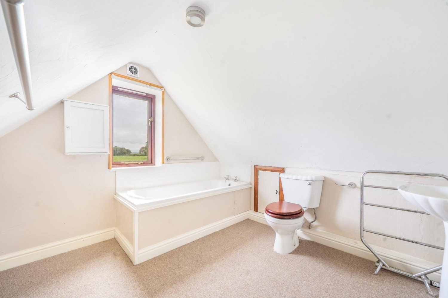 Wick Road, Stinchcombe, Dursley