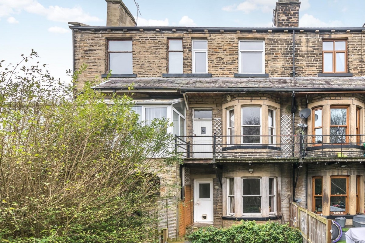 Carrbottom Road, Greengates, Bradford