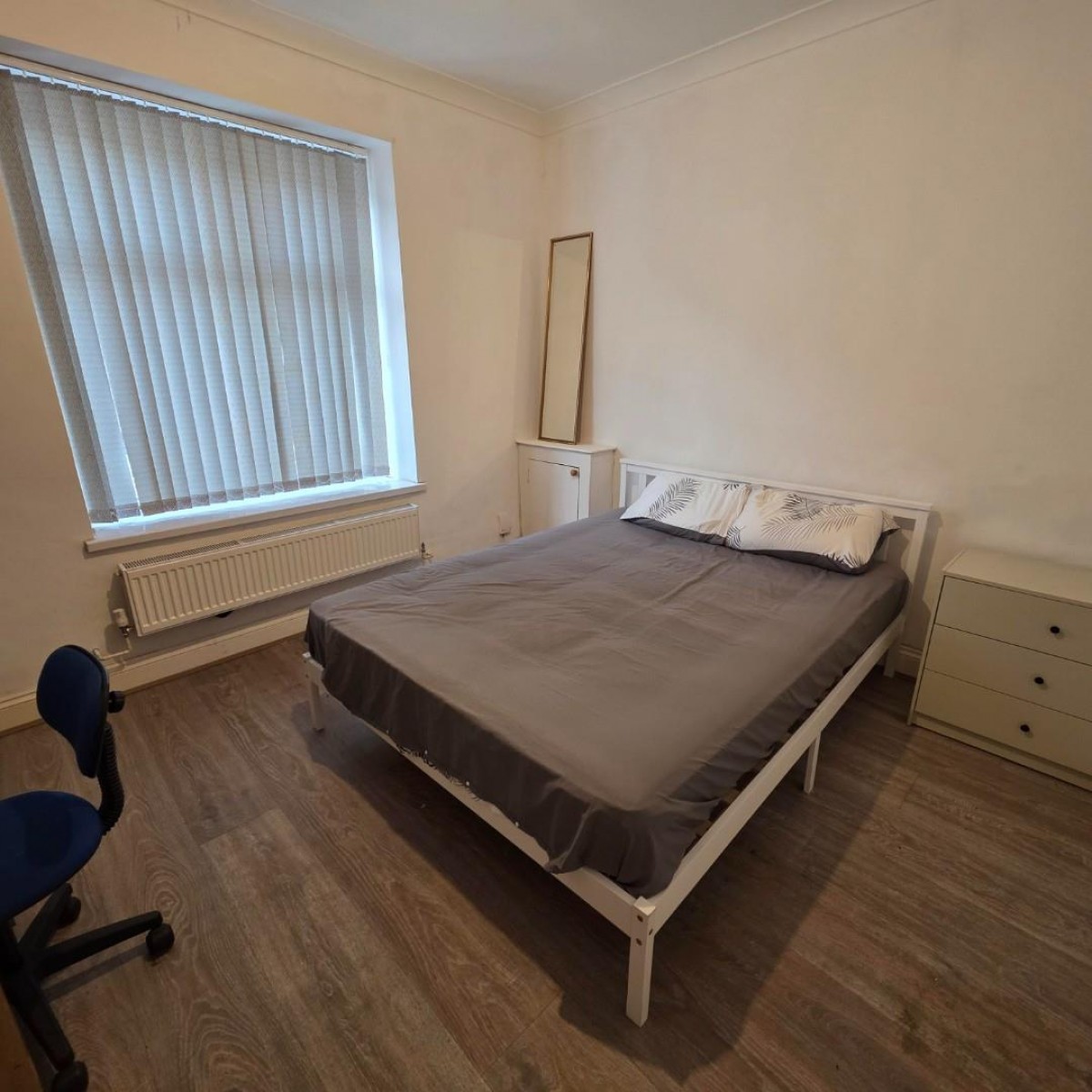 Wood Road, Pontypridd