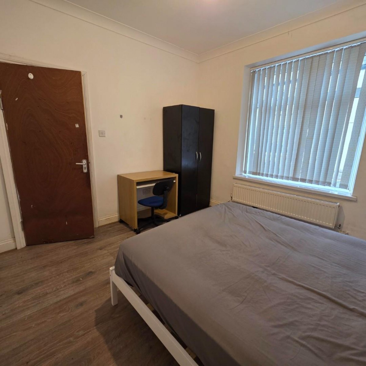 Wood Road, Pontypridd