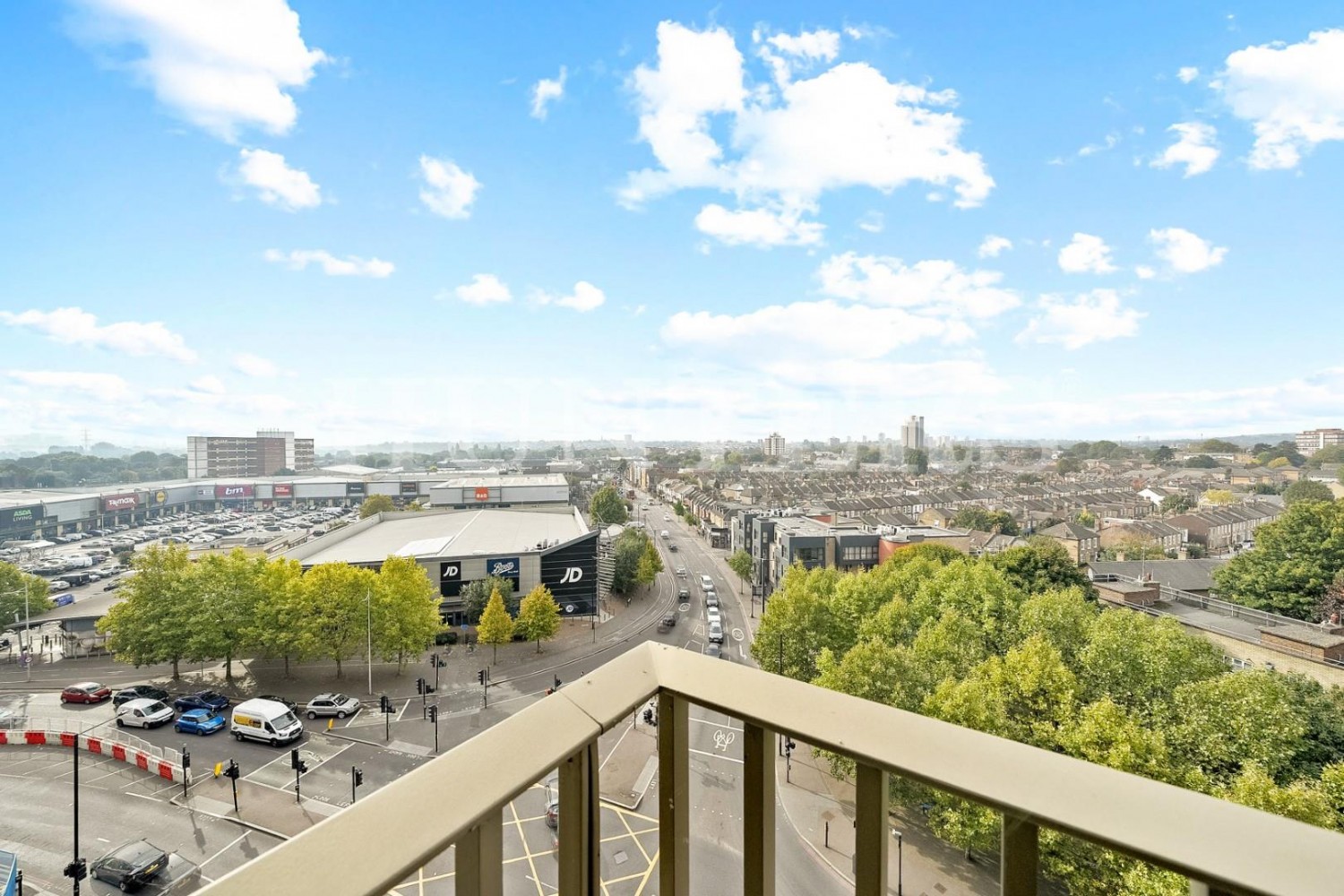 Station Road, London, N17