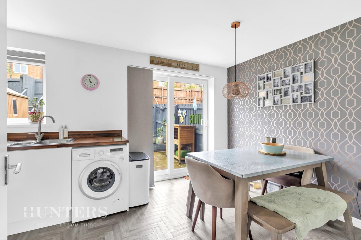 Mayflower Gardens, Wardle, OL12 9DF