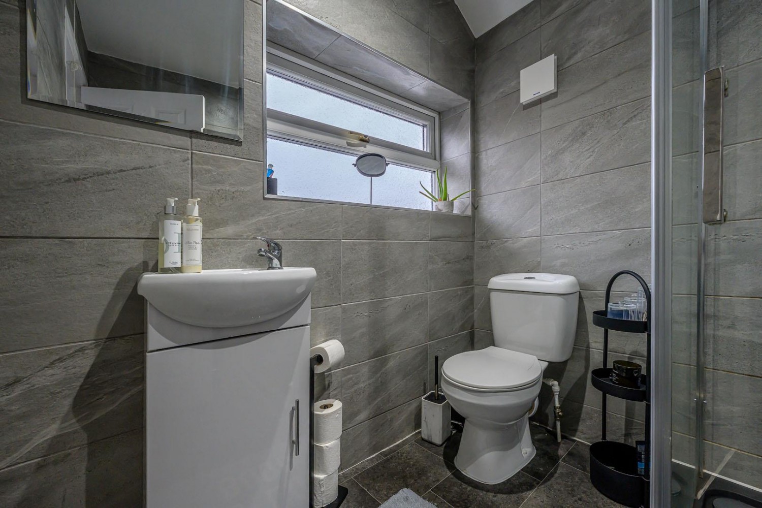 3 bedroom House for sale in Arundel Road, Stourbridge, DY8 5EQ